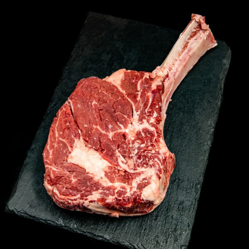 Tomahawk di Bovino Adulto Scottona (800gr / 1,1Kg)